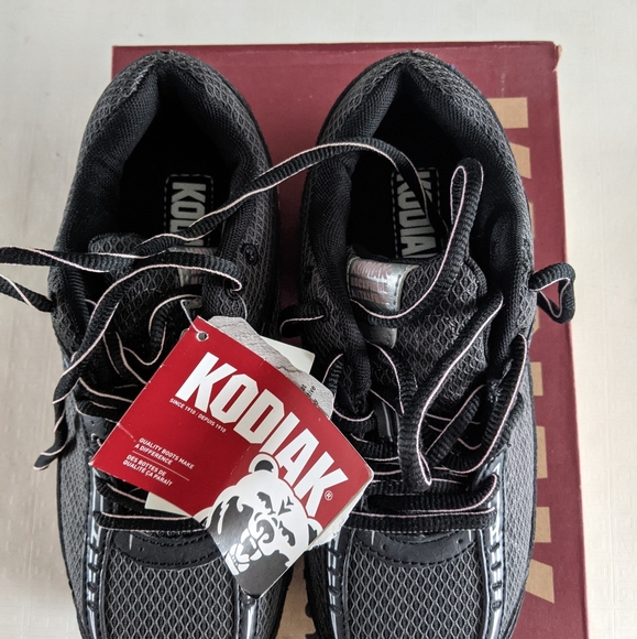 Kodiak size 5 Safety shoes - Picture 2 of 2